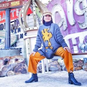 Meet your Posher, Eliza